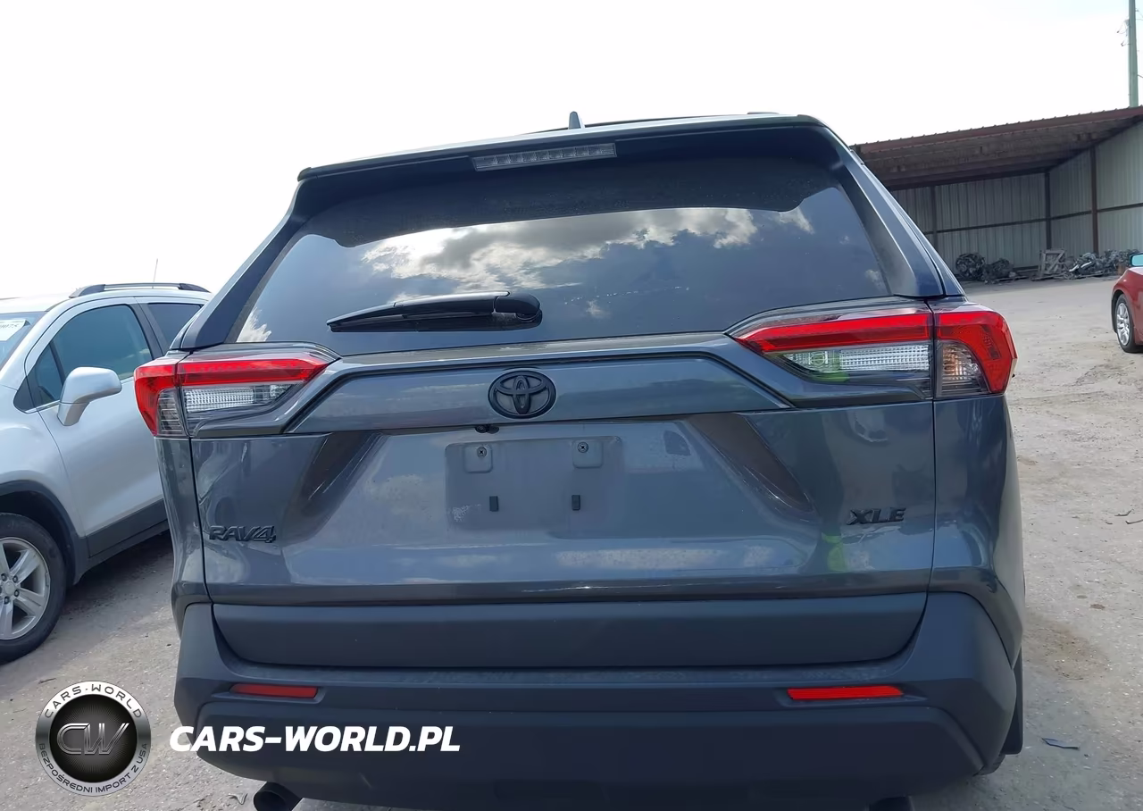 2025 Toyota Rav4 Xle Premium VIN:2T3C1RFVXSC307659 - 17