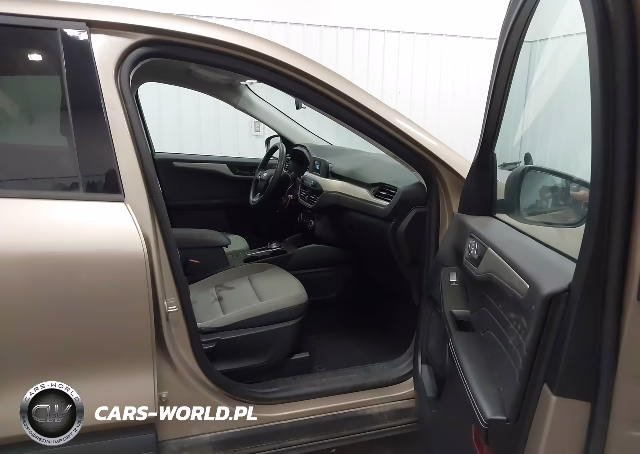 2021 Ford Escape S VIN:1FMCU9F64MUA68748 - 5
