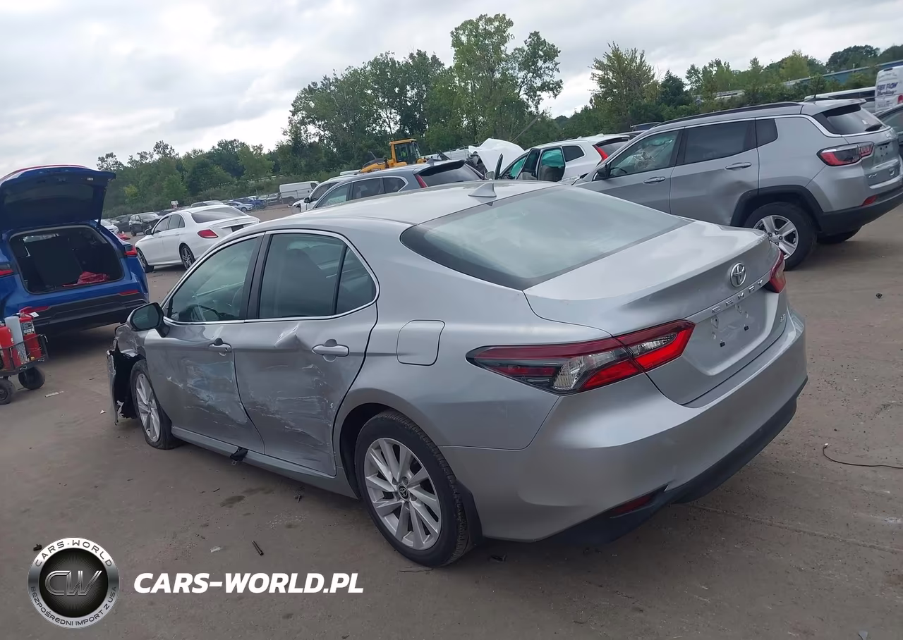 2023 Toyota Camry Le VIN:4T1R11AK0PU726403 - 3