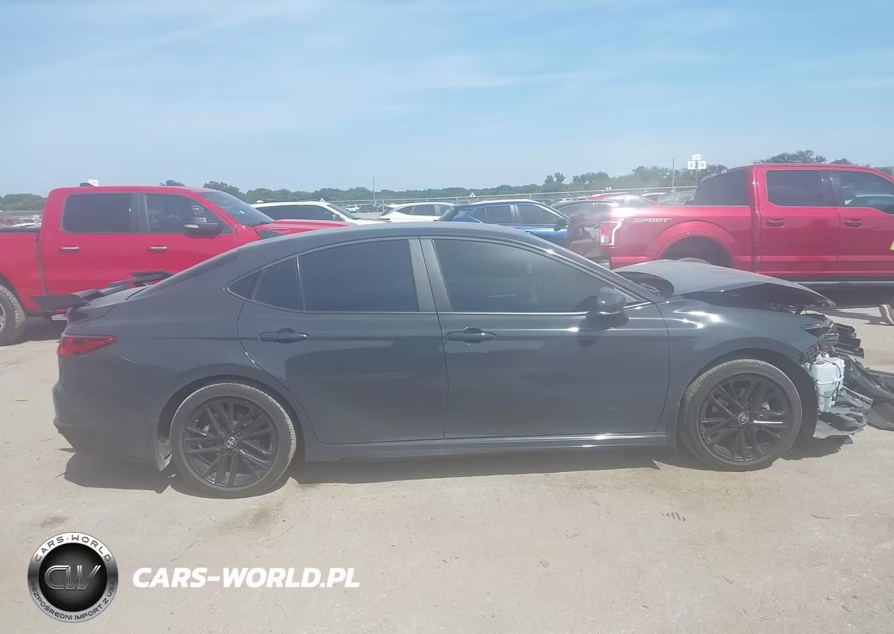 2025 Toyota Camry Se VIN:4T1DAACK4SU121753 - 13