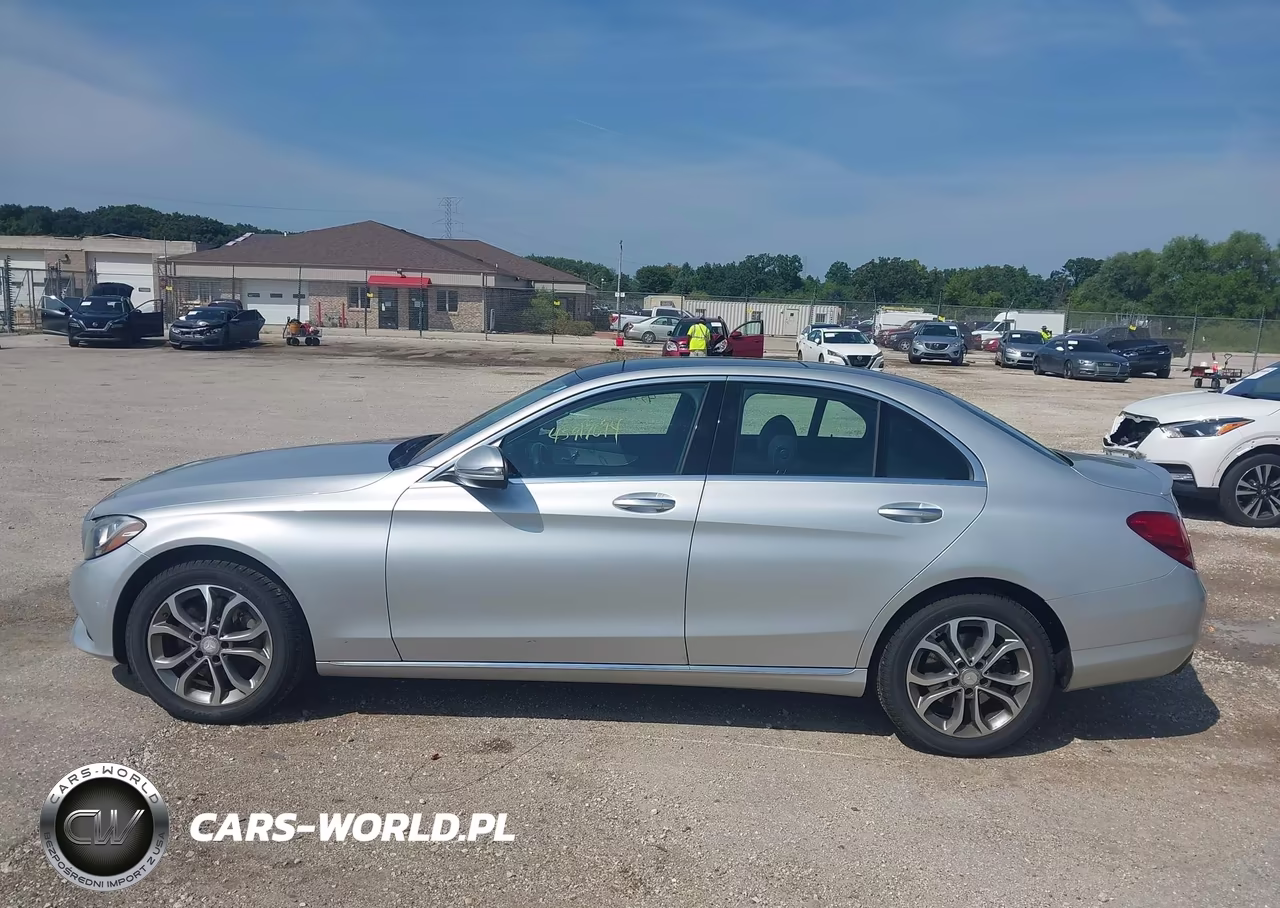 2016 Mercedes-Benz C 300 4Matic VIN:55SWF4KB8GU112912 - 14