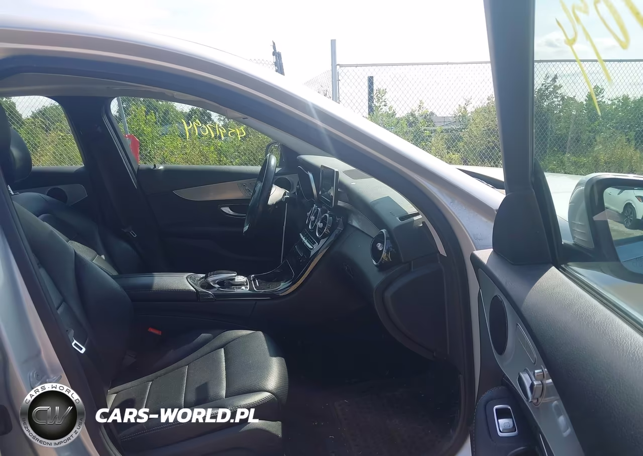 2016 Mercedes-Benz C 300 4Matic VIN:55SWF4KB8GU112912 - 5