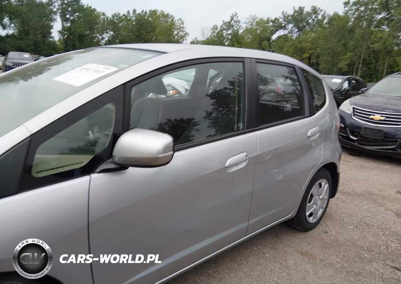 2012 Honda Fit VIN:JHMGE8H31CS005261 - 14