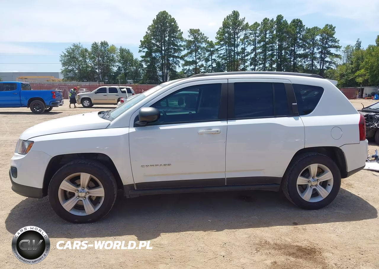 2016 Jeep Compass Sport VIN:1C4NJCBA6GD793902 - 14