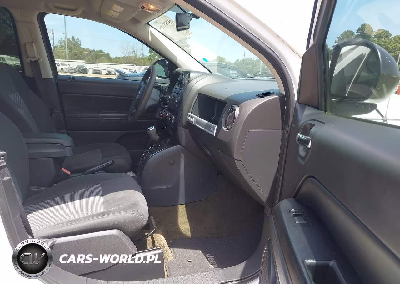 2016 Jeep Compass Sport VIN:1C4NJCBA6GD793902 - 5
