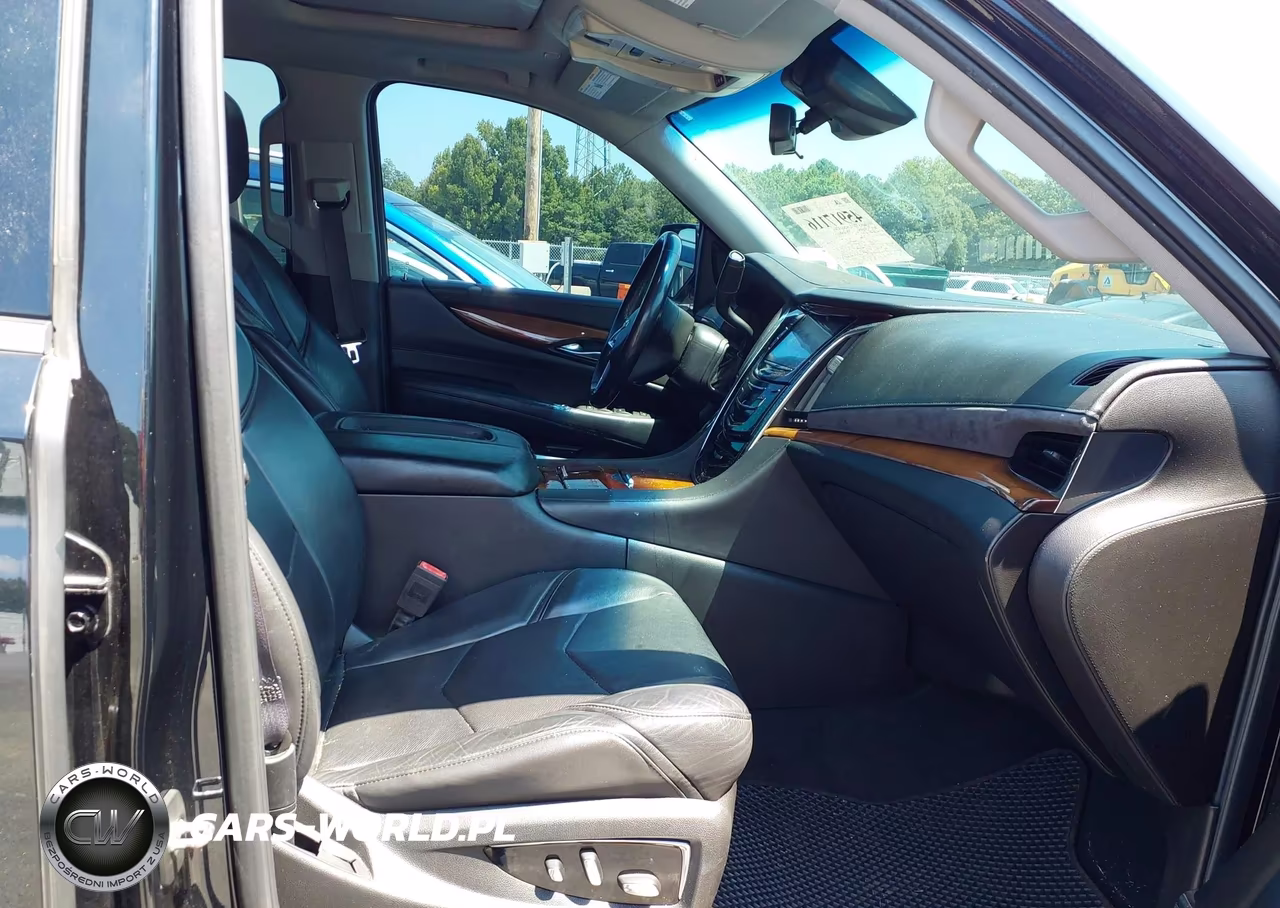 2017 Cadillac Escalade Esv Luxury VIN:1GYS3HKJ2HR144171 - 5
