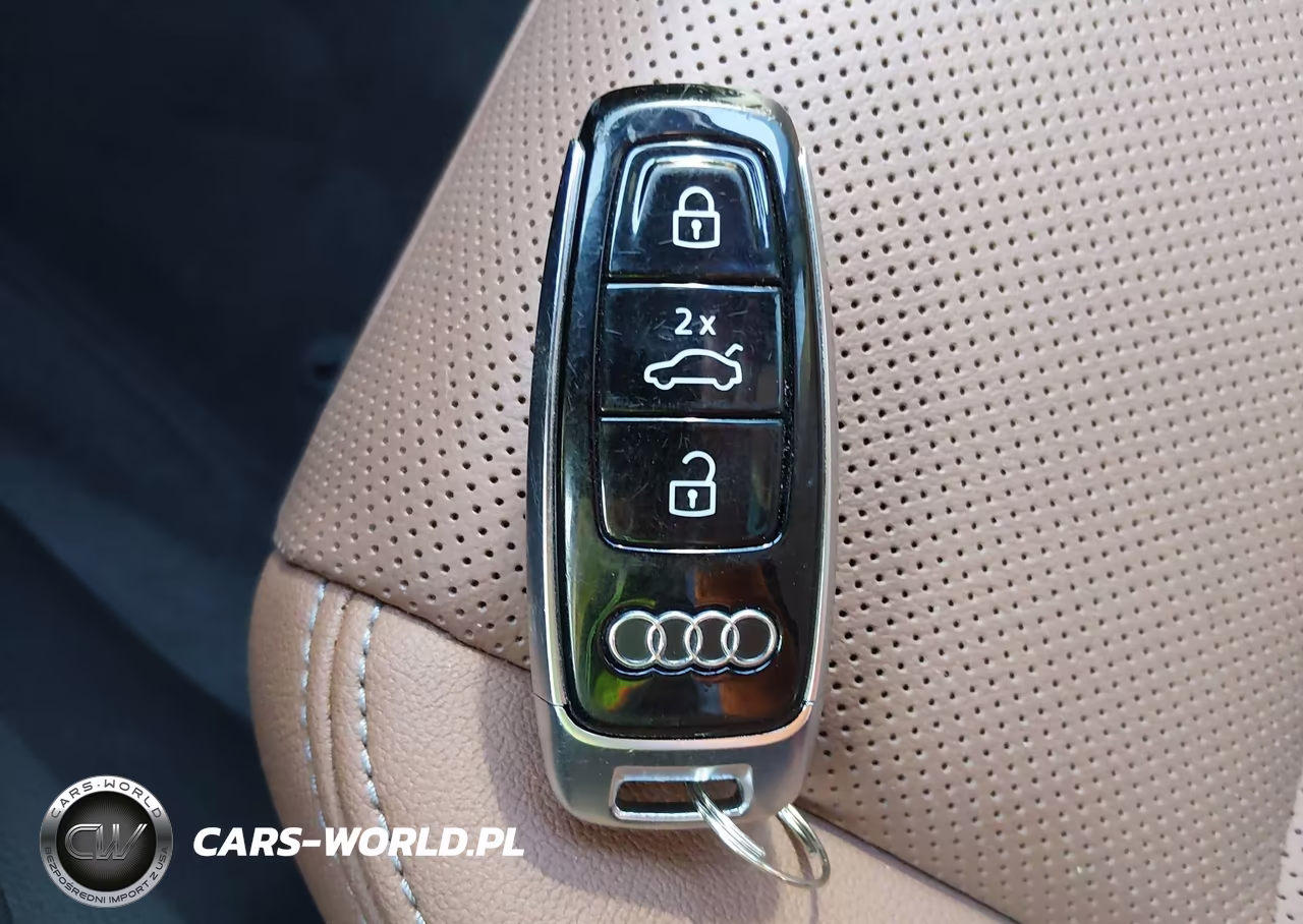 2024 Audi Q8 E-Tron Premium Plus Quattro VIN:WA15AAGE0RB031321 - 11