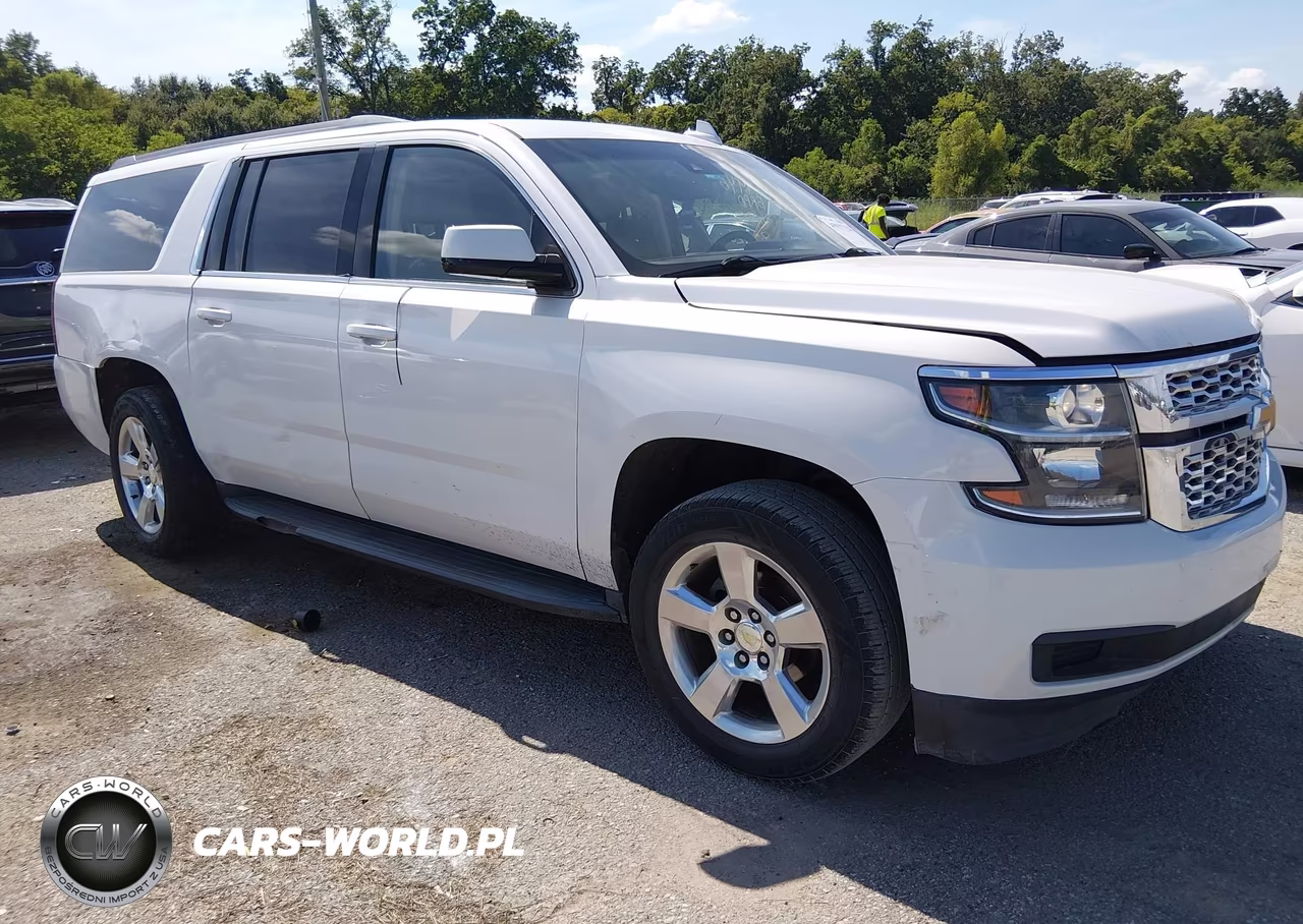 2016 Chevrolet Suburban Lt – zdjęcie 1 z 16