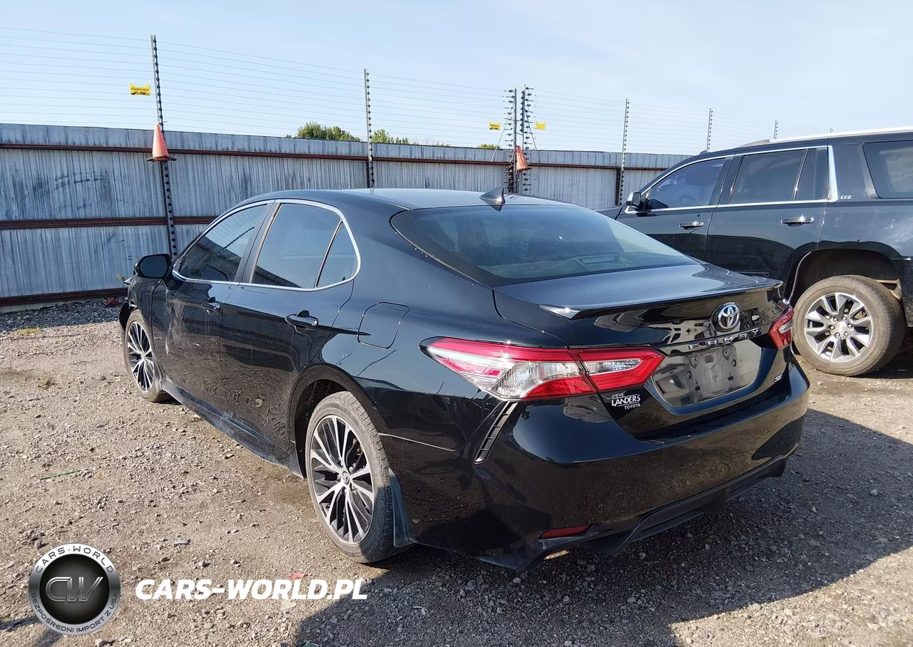 2019 Toyota Camry Se VIN:4T1B11HK0KU782700 - 3