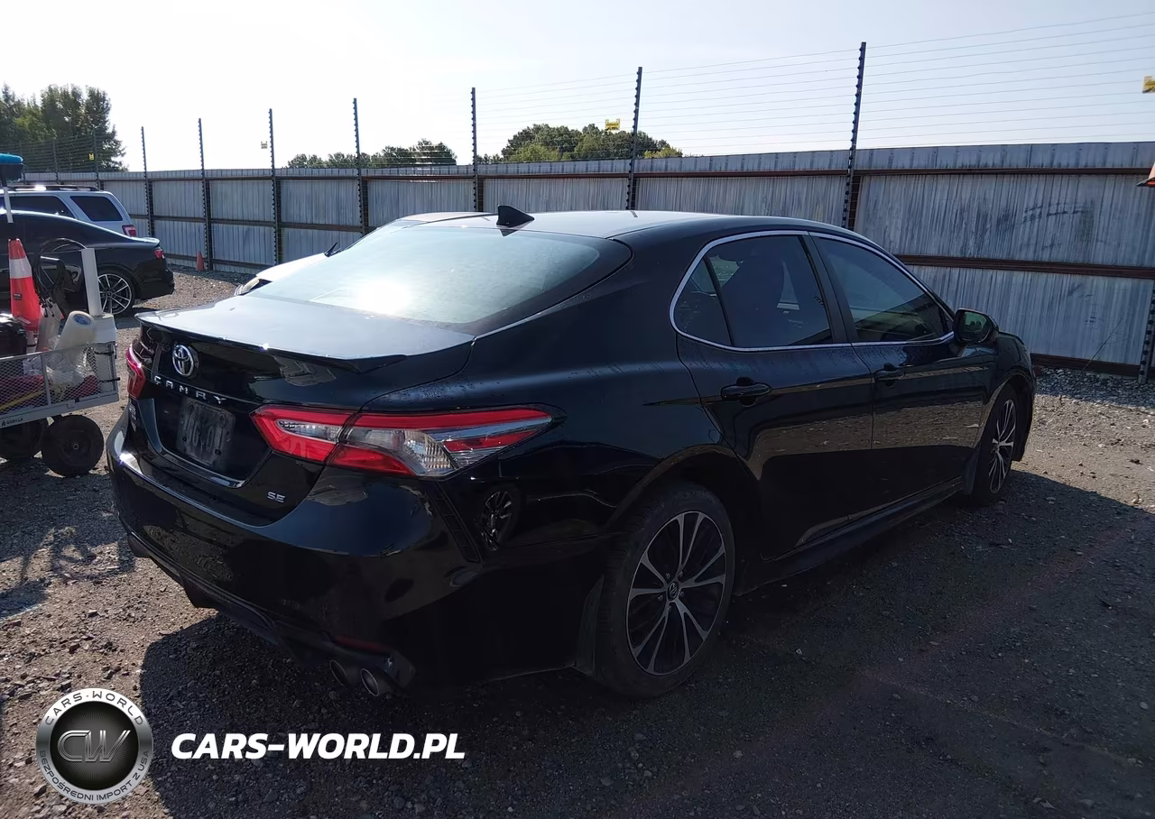 2019 Toyota Camry Se VIN:4T1B11HK0KU782700 - 4
