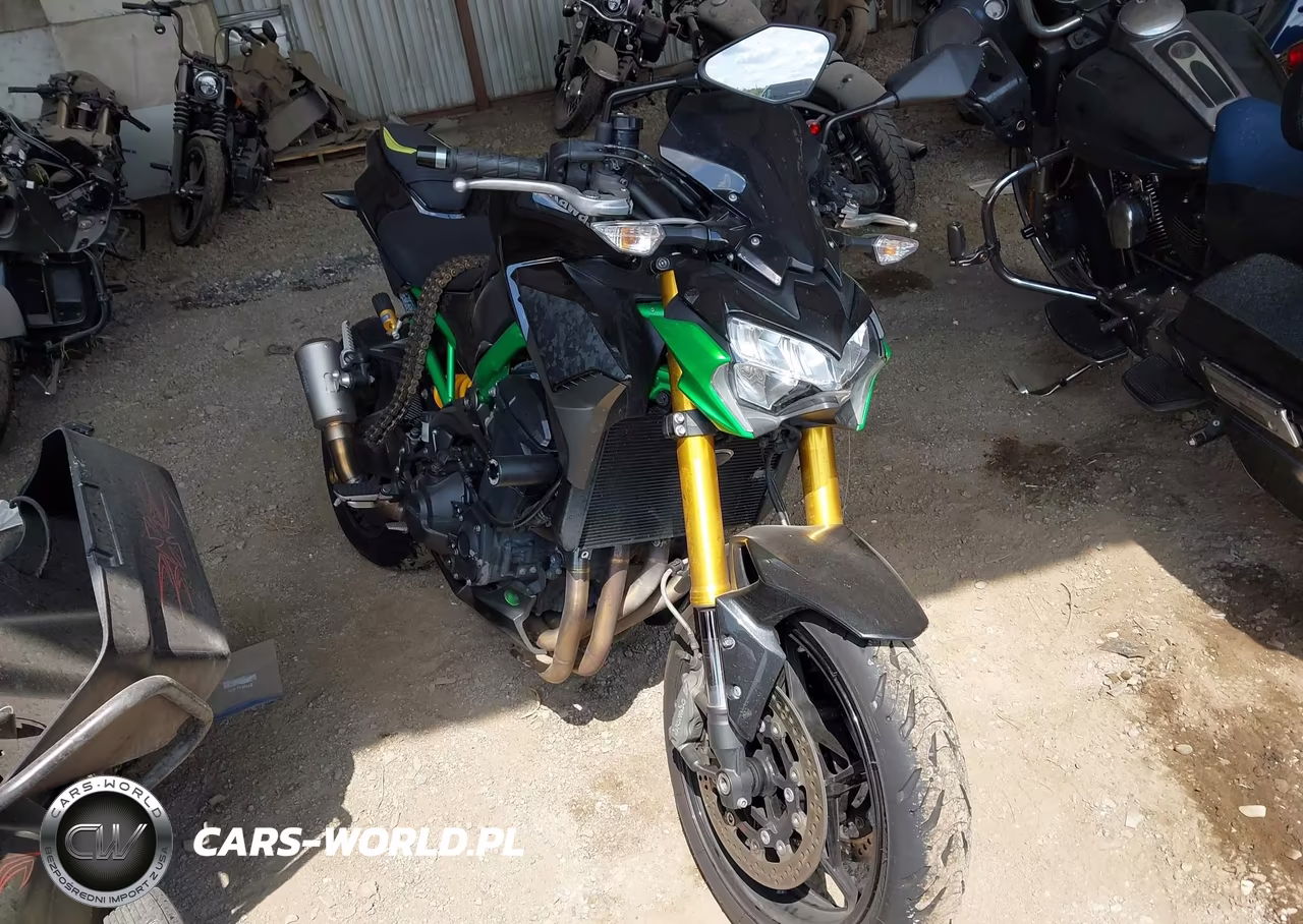 2024 Kawasaki Zr900 M – zdjęcie 1 z 12
