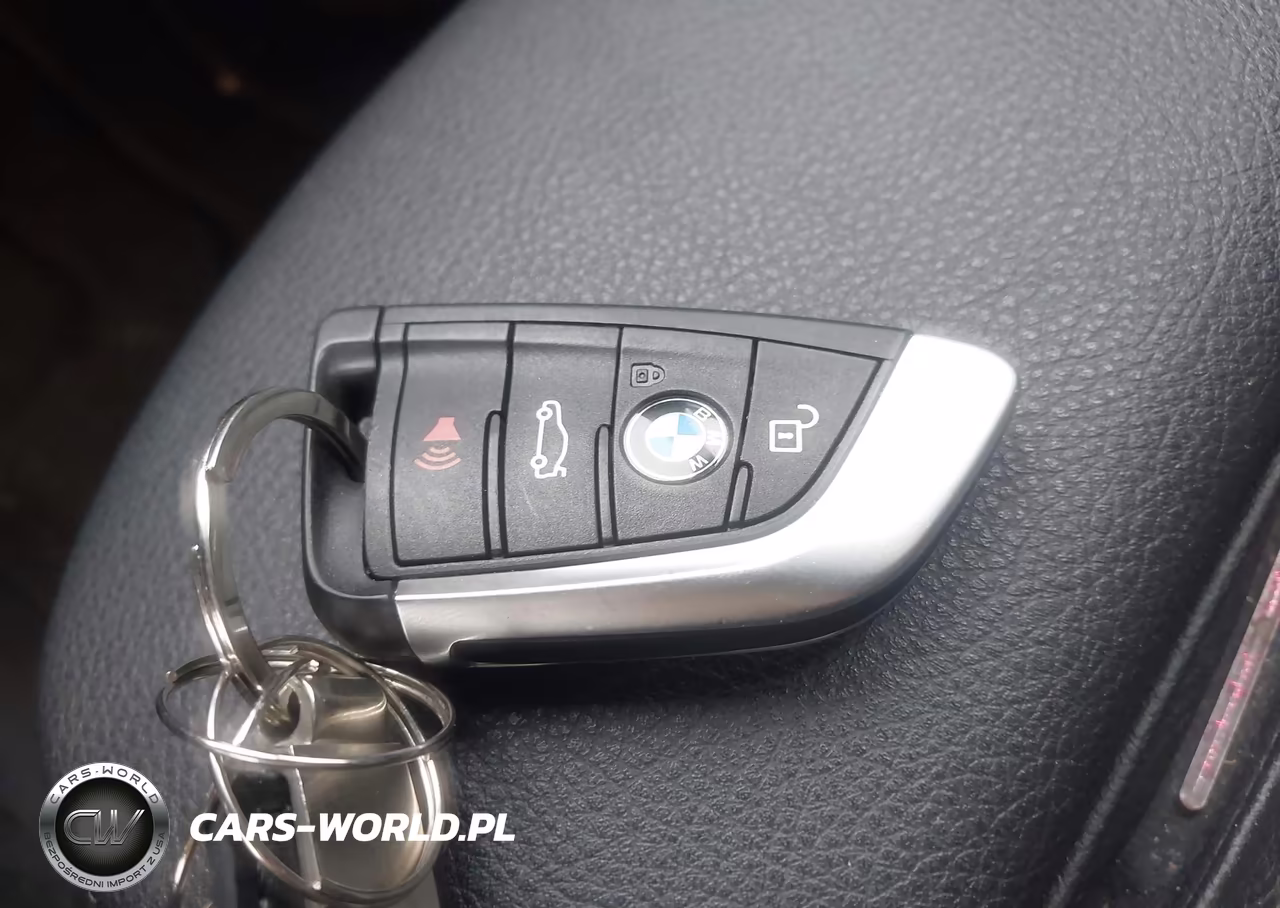 2020 BMW X2 xDrive28I VIN:WBXYJ1C03L5P48799 - 11