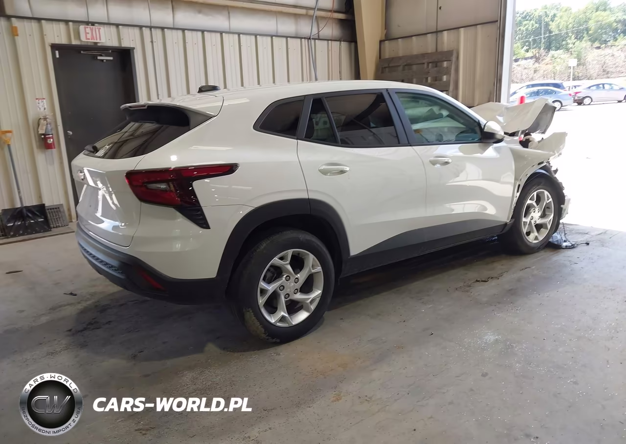 2024 Chevrolet Trax Fwd Sp VIN:KL77LFE26RC098656 - 4