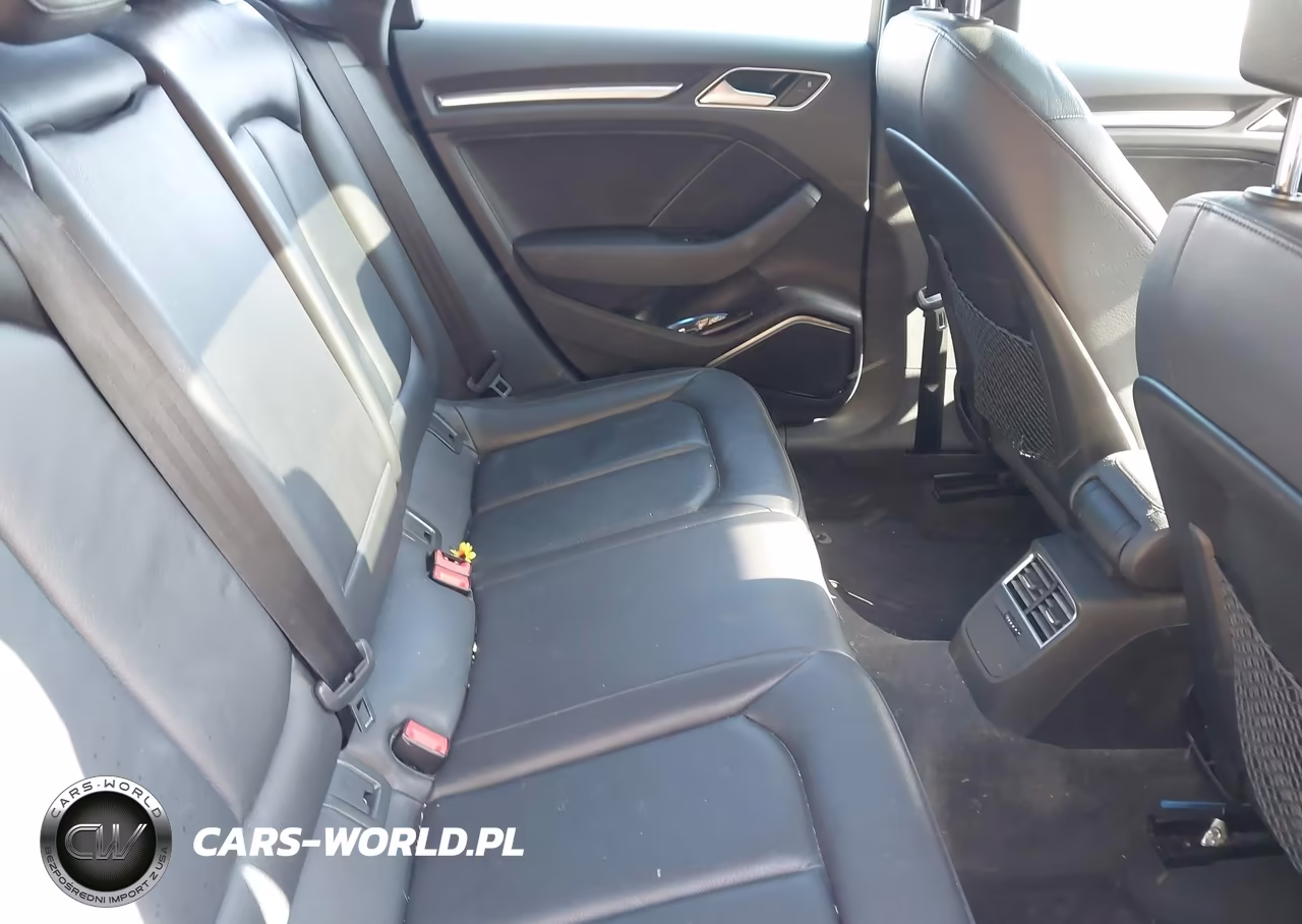 2016 Audi A3 2.0T Premium VIN:WAUE8GFFXG1040946 - 8