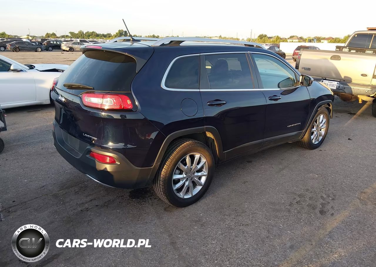 2015 Jeep Cherokee Limited VIN:1C4PJLDB0FW525784 - 4
