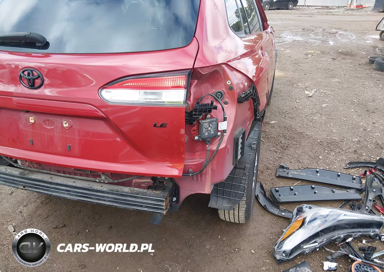 2022 Toyota Corolla Cross Le VIN:7MUBAAAG8NV021549 - 20