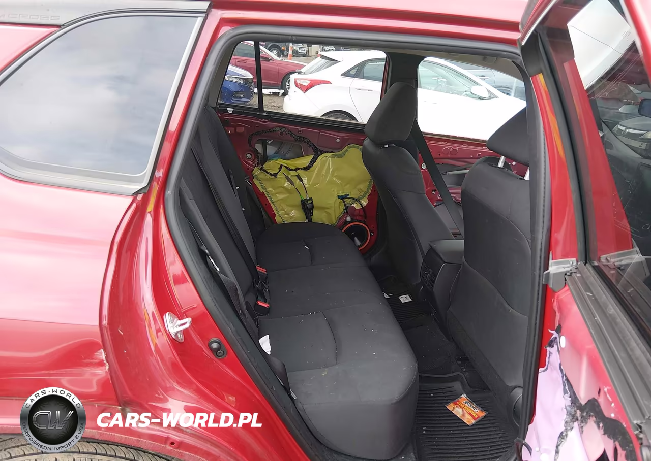 2022 Toyota Corolla Cross Le VIN:7MUBAAAG8NV021549 - 8