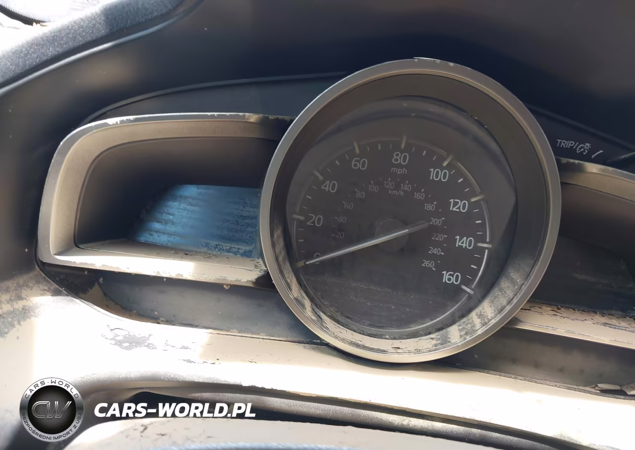 2018 Mazda Mazda3 Touring VIN:3MZBN1L3XJM228802 - 15
