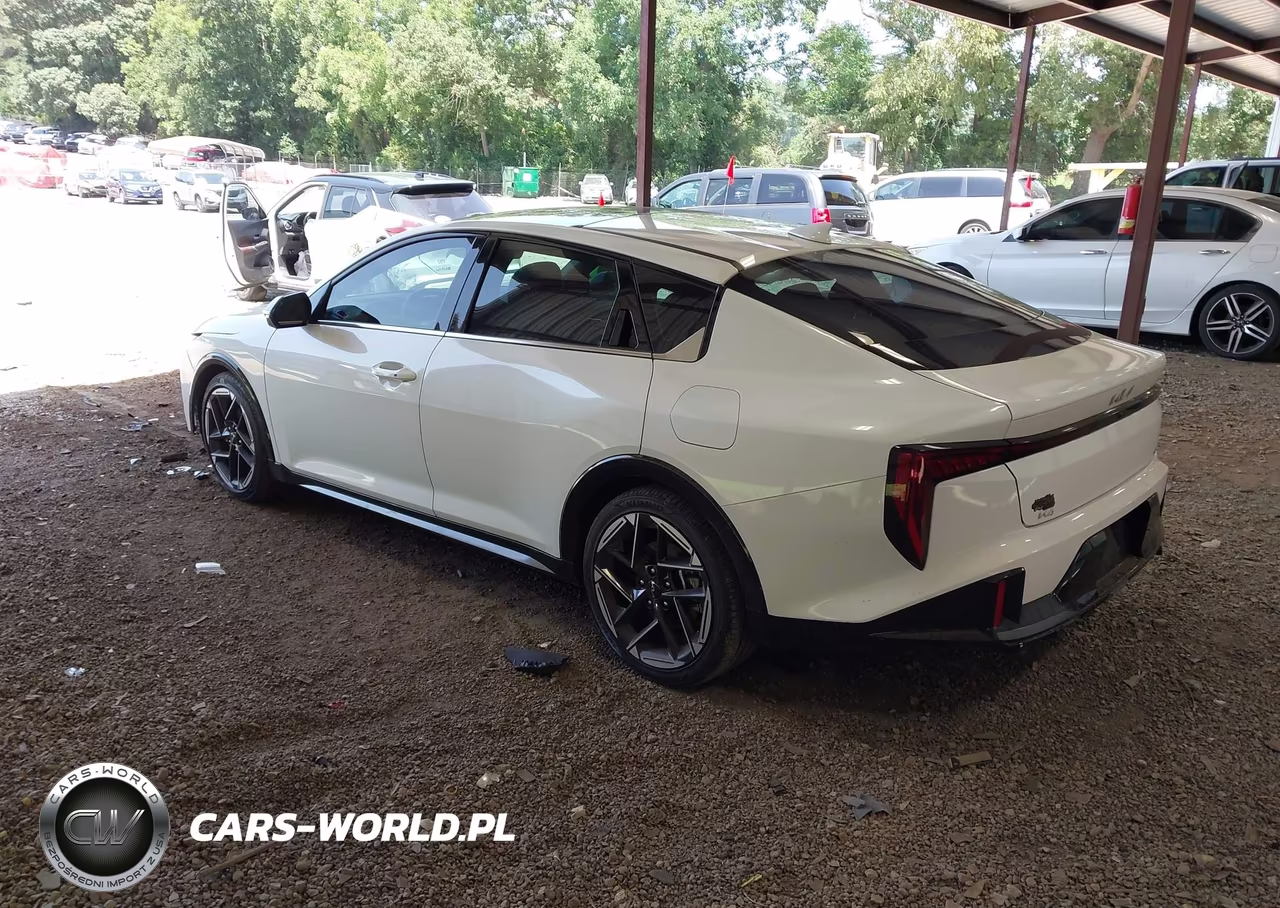 2025 Kia K4 Gt-Line VIN:3KPFW4DE2SE098674 - 3