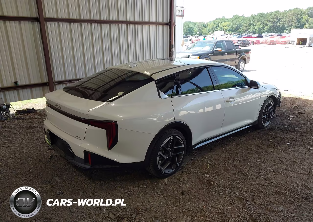 2025 Kia K4 Gt-Line VIN:3KPFW4DE2SE098674 - 4
