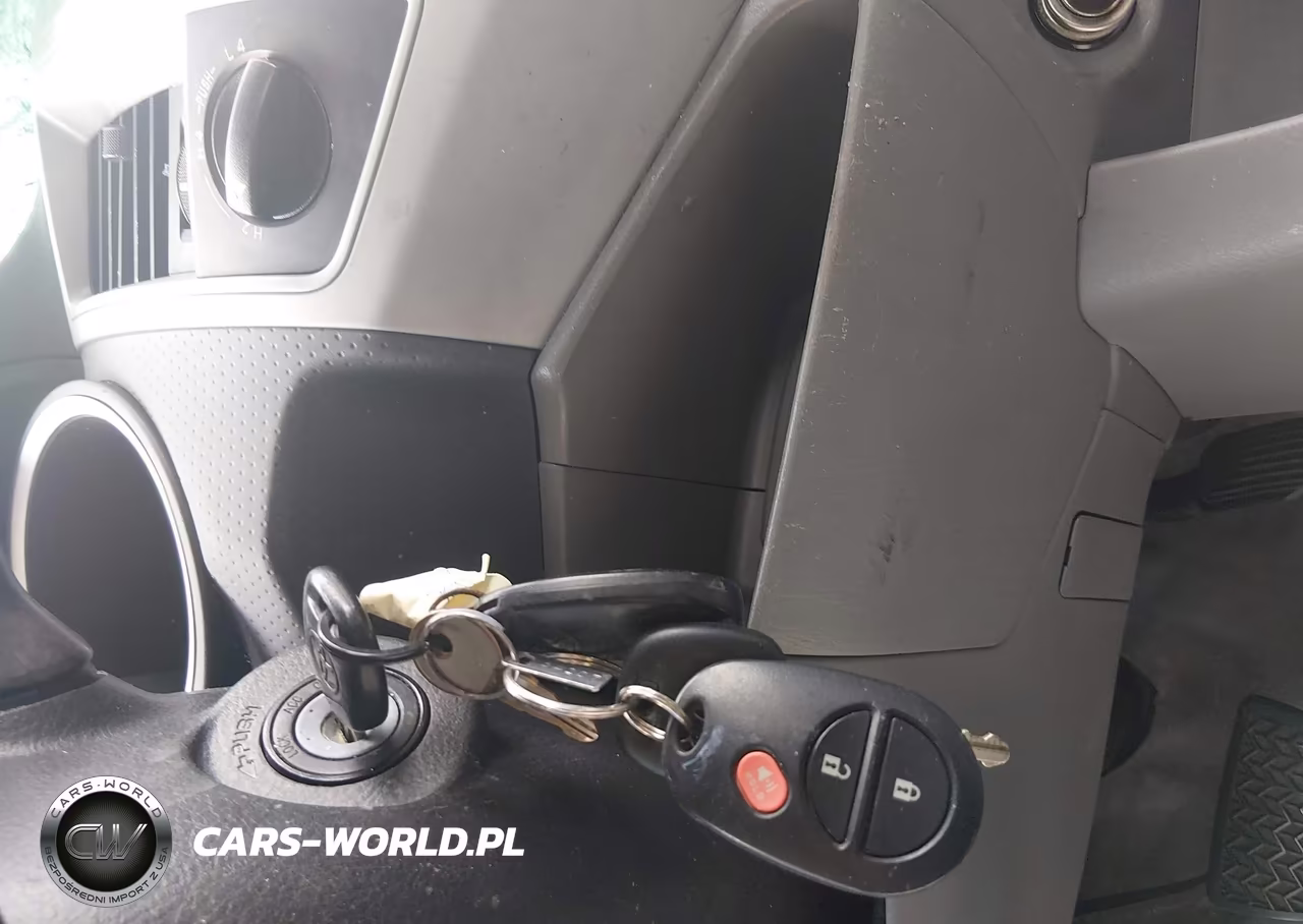 2008 Toyota Tacoma Base V6 VIN:5TEUU42N38Z523255 - 11