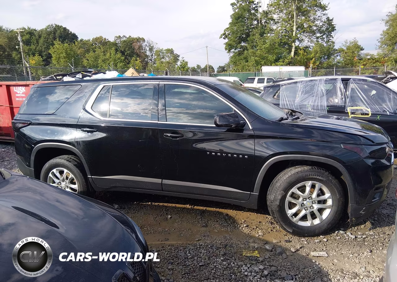 2020 Chevrolet Traverse Fwd Ls VIN:1GNERFKW9LJ310492 - 13