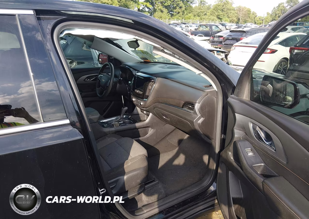 2020 Chevrolet Traverse Fwd Ls VIN:1GNERFKW9LJ310492 - 5