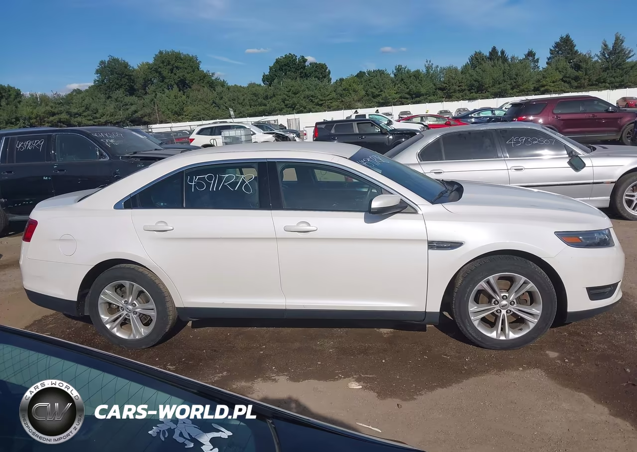 2017 Ford Taurus Sel VIN:1FAHP2E87HG123277 - 13
