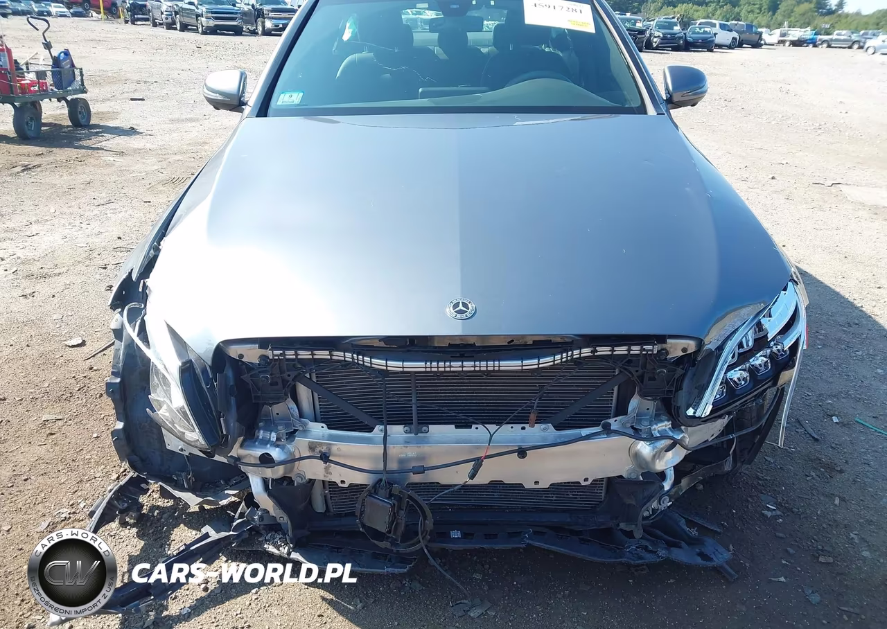 2020 Mercedes-Benz C 300 4Matic VIN:W1KWF8EB1LR577224 - 6
