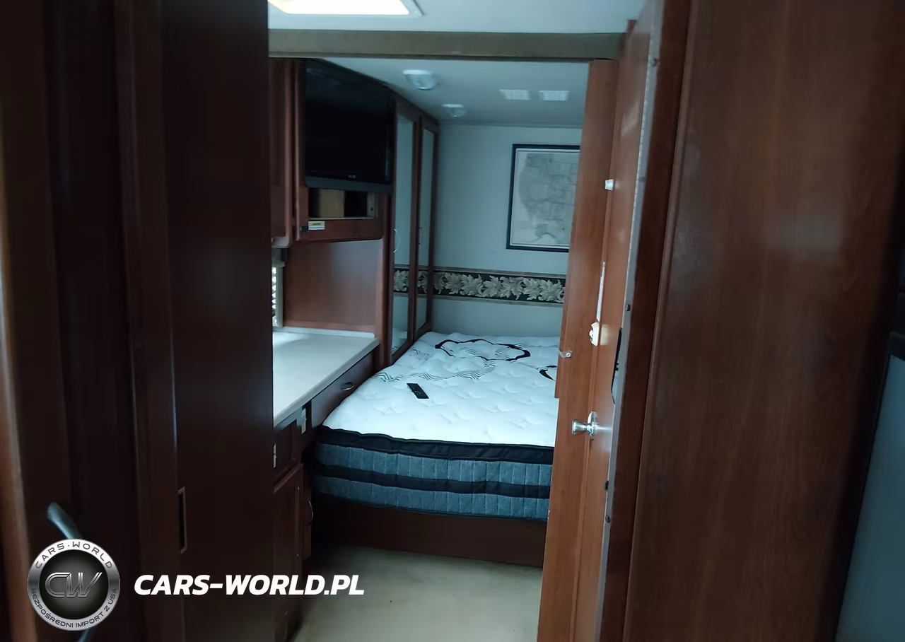 2004 Workhorse Custom Chassis Motorhome Chassis W22 VIN:5B4MP67G843382386 - 12