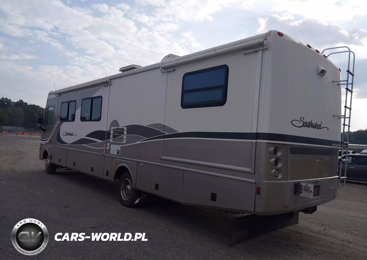 2004 Workhorse Custom Chassis Motorhome Chassis W22 VIN:5B4MP67G843382386 - 3