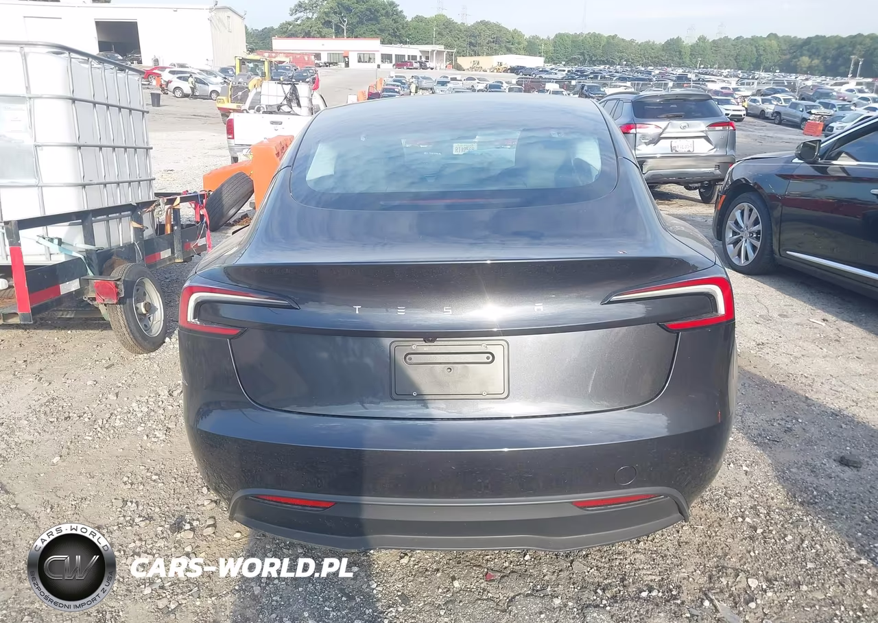2025 Tesla Model 3 Long Range Rear-Wheel Drive-Standard Rear-Wheel Drive VIN:5YJ3E1EA8SF052020 - 15