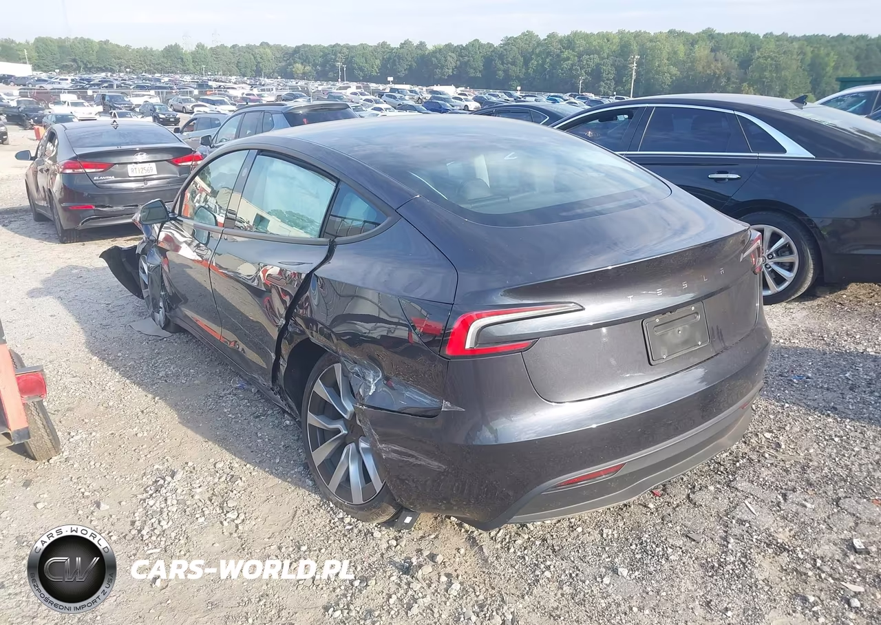 2025 Tesla Model 3 Long Range Rear-Wheel Drive-Standard Rear-Wheel Drive VIN:5YJ3E1EA8SF052020 - 3