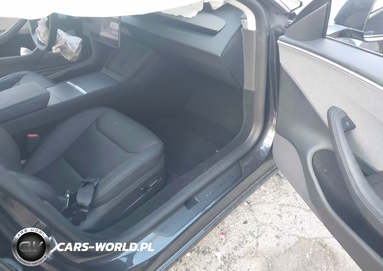 2025 Tesla Model 3 Long Range Rear-Wheel Drive-Standard Rear-Wheel Drive VIN:5YJ3E1EA8SF052020 - 5