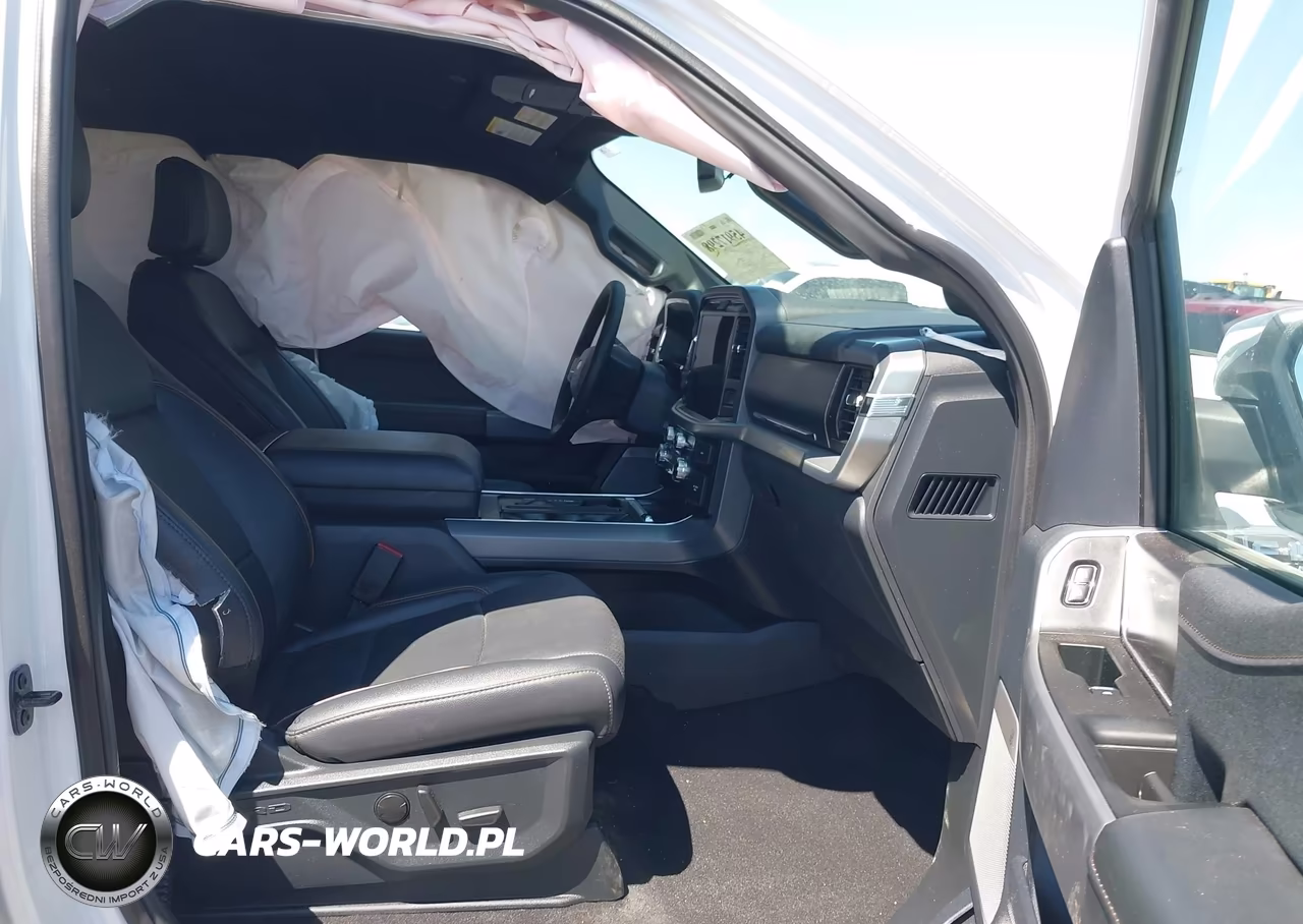 2025 Ford F-150 Lariat VIN:1FTFW5LD3SFB63391 - 5