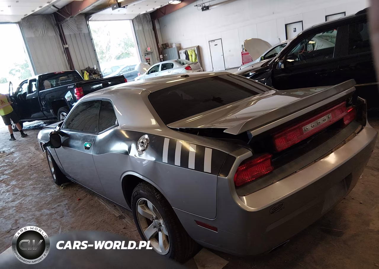 2014 Dodge Challenger Sxt VIN:2C3CDYAG2EH270169 - 3