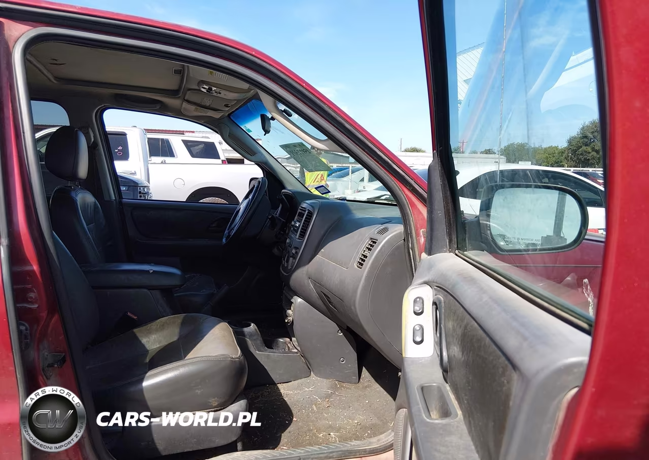 2004 Ford Escape Xlt VIN:1FMYU03154KA69557 - 5