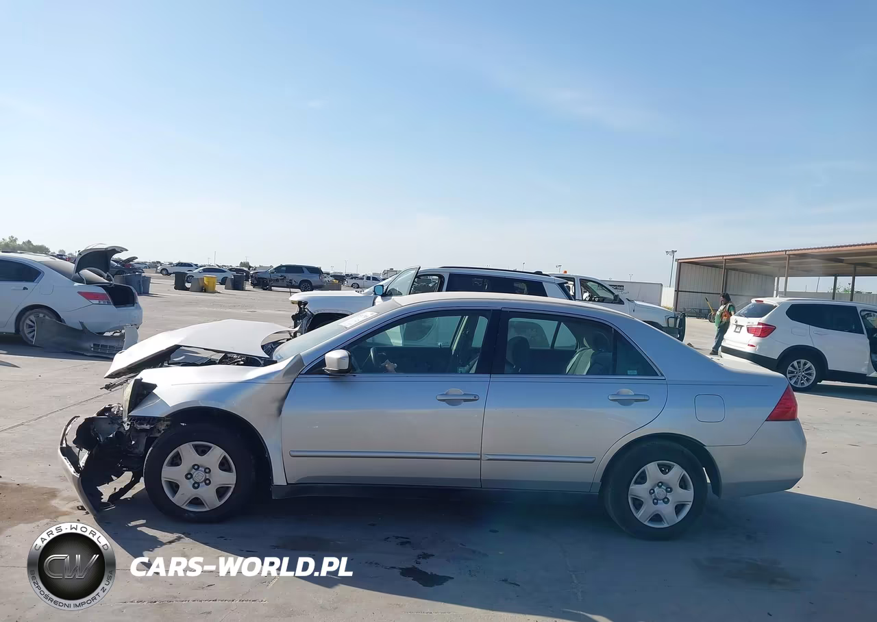 2007 Honda Accord 2.4 Lx VIN:3HGCM56437G709893 - 14