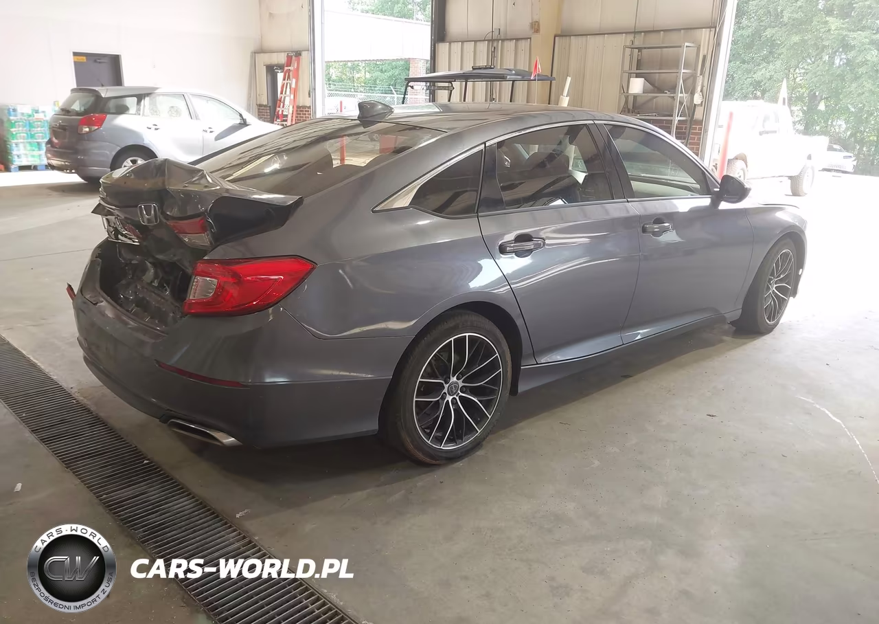 2019 Honda Accord Sport VIN:1HGCV1F31KA137551 - 4