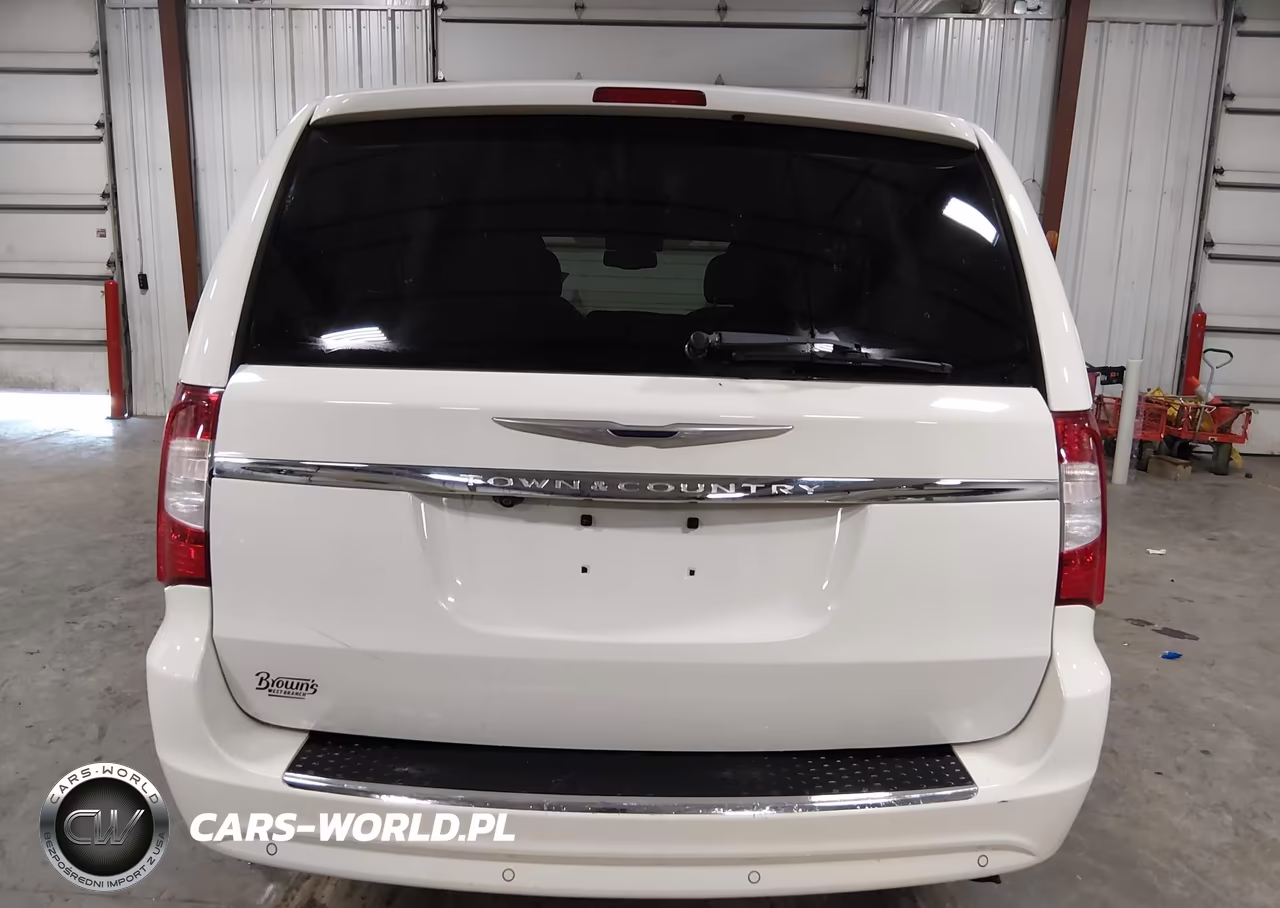 2013 Chrysler Town & Country Touring-L VIN:2C4RC1CG0DR777545 - 17