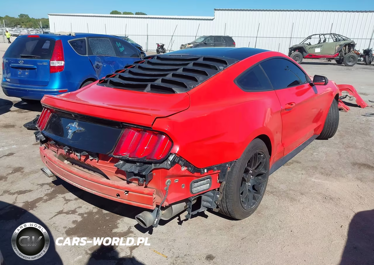 2015 Ford Mustang V6 VIN:1FA6P8AM3F5408371 - 4