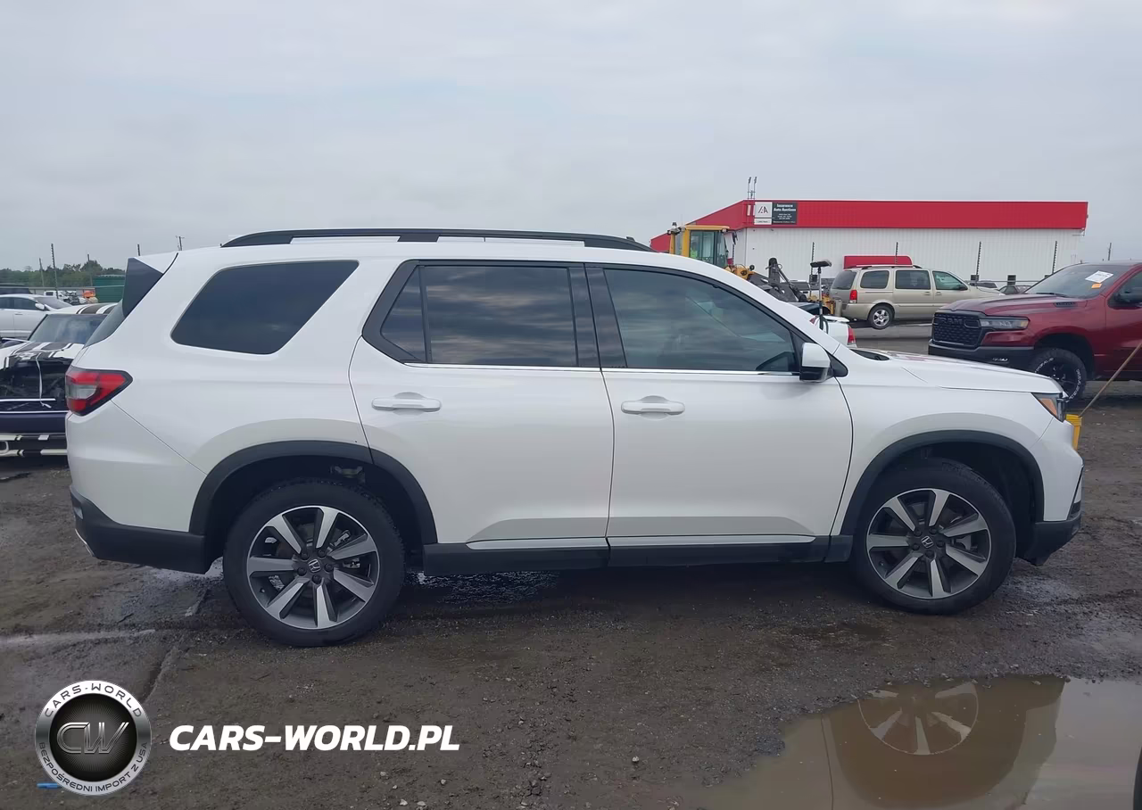 2025 Honda Pilot Elite VIN:5FNYG1H84SB124985 - 13