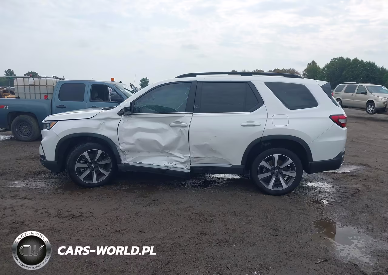 2025 Honda Pilot Elite VIN:5FNYG1H84SB124985 - 14