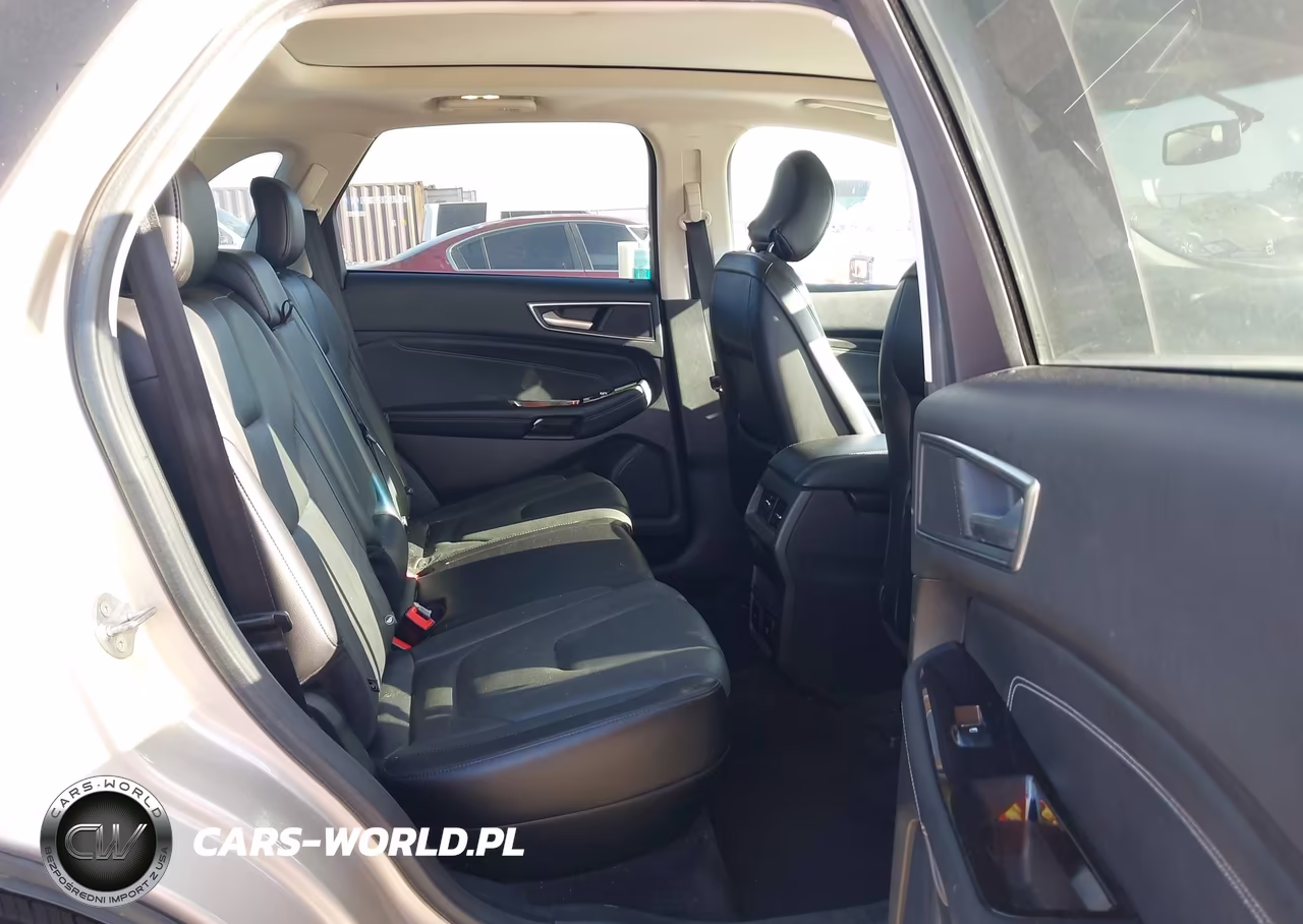 2018 Ford Edge Titanium VIN:2FMPK3K85JBB87423 - 8