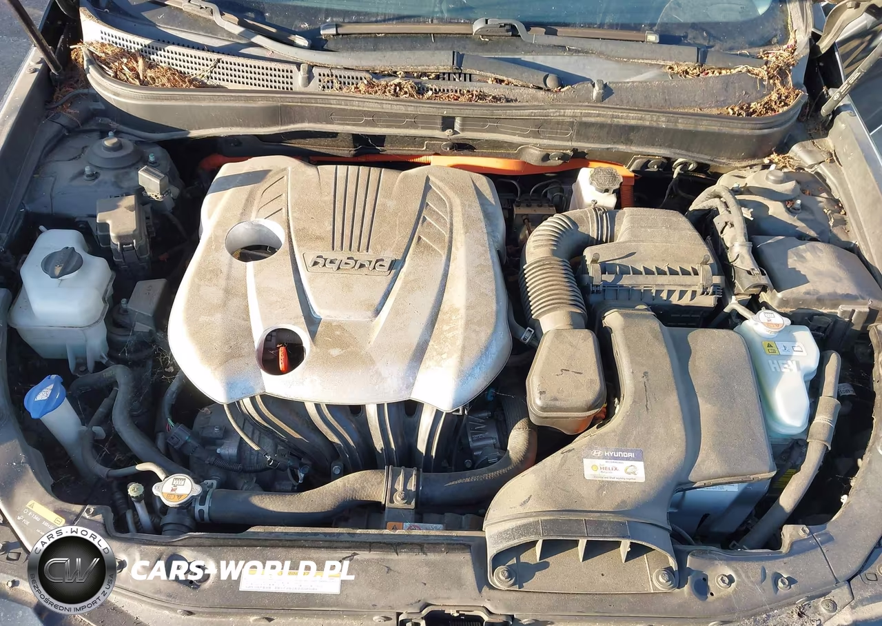 2015 Hyundai Sonata Hybrid Limited VIN:KMHEC4A41FA127067 - 10