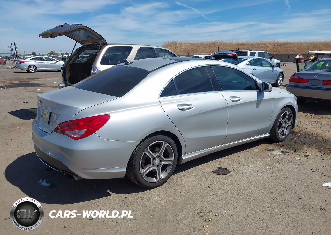 2014 Mercedes-Benz Cla 250 VIN:WDDSJ4EB5EN042414 - 4