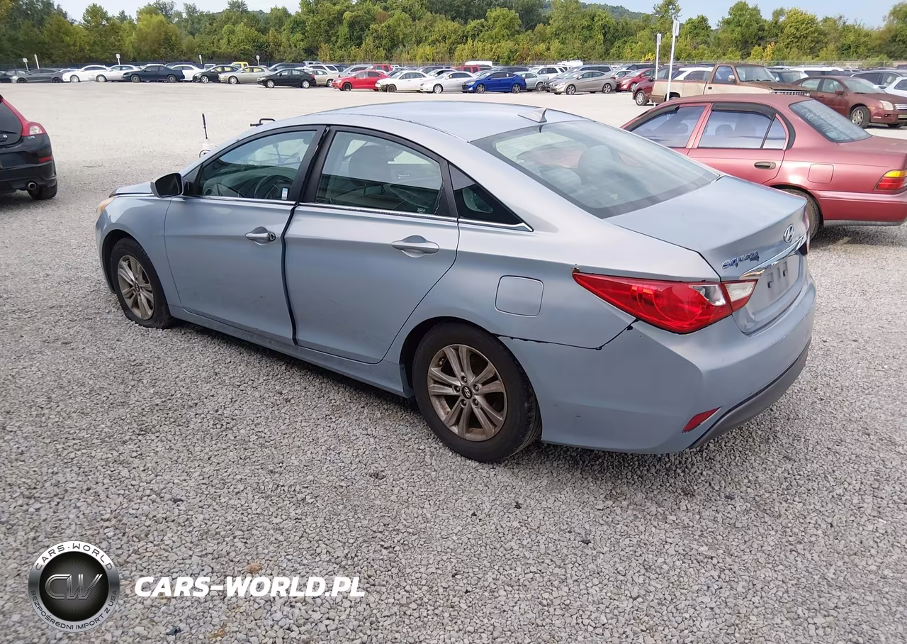 2012 Hyundai Sonata Gls VIN:5NPEB4AC9CH387137 - 3