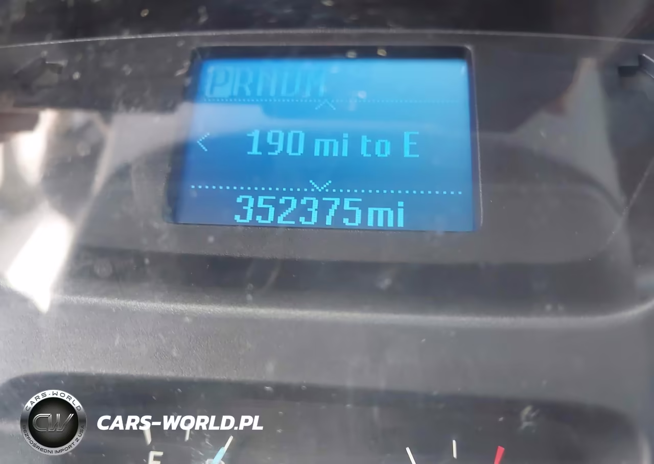 2019 Ford Transit-150 VIN:1FTYE1ZM7KKA35478 - 15