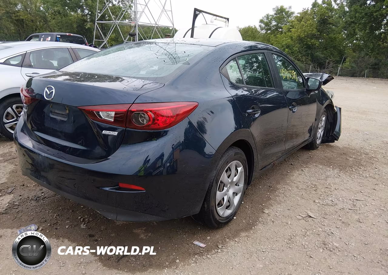 2015 Mazda Mazda3 I Sport VIN:3MZBM1U72FM149197 - 4