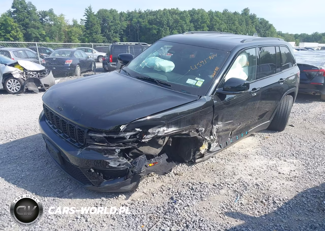 2023 Jeep Grand Cherokee Altitude 4X4 VIN:1C4RJHAG5P8850930 - 2
